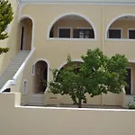 Πανσιόν Floralia Καρτεράδος