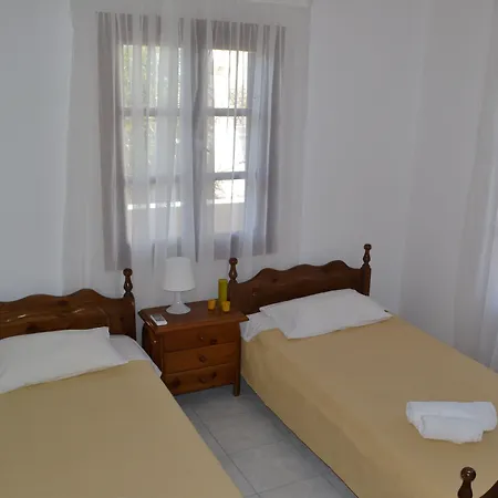 Floralia 3* Karterados (Santorini)