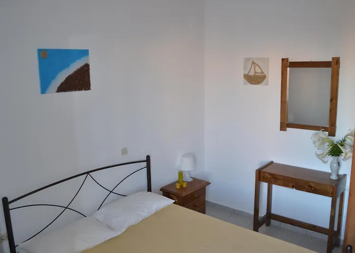 Konukevi Floralia 3*