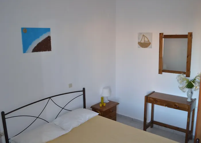 ゲストハウス フロラリア 3*